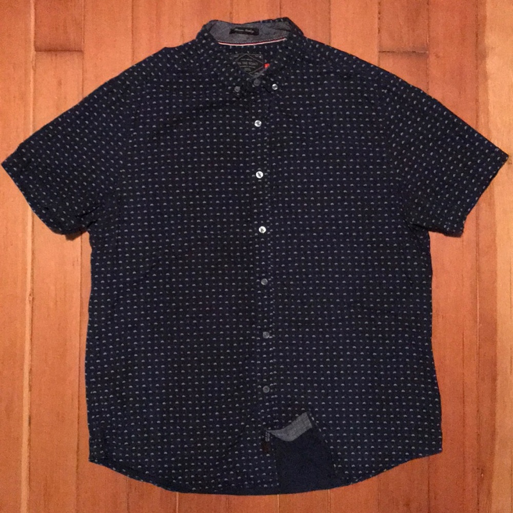 🚫SOLD🚫 Slim Fit Button Down Bike Shirt